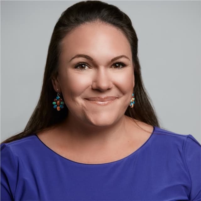 Christina Suarez Headshot